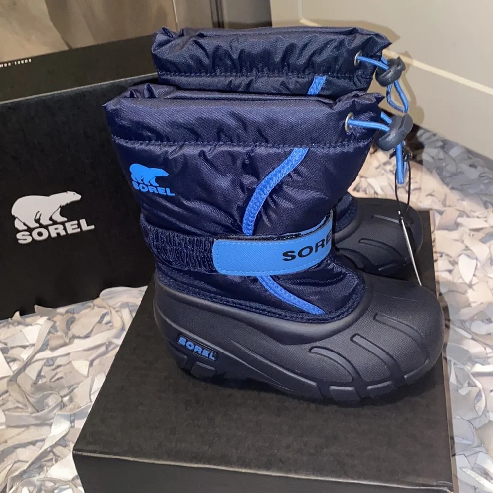 New Sorel Children’s Flurry Boots - Picture 1 of 8